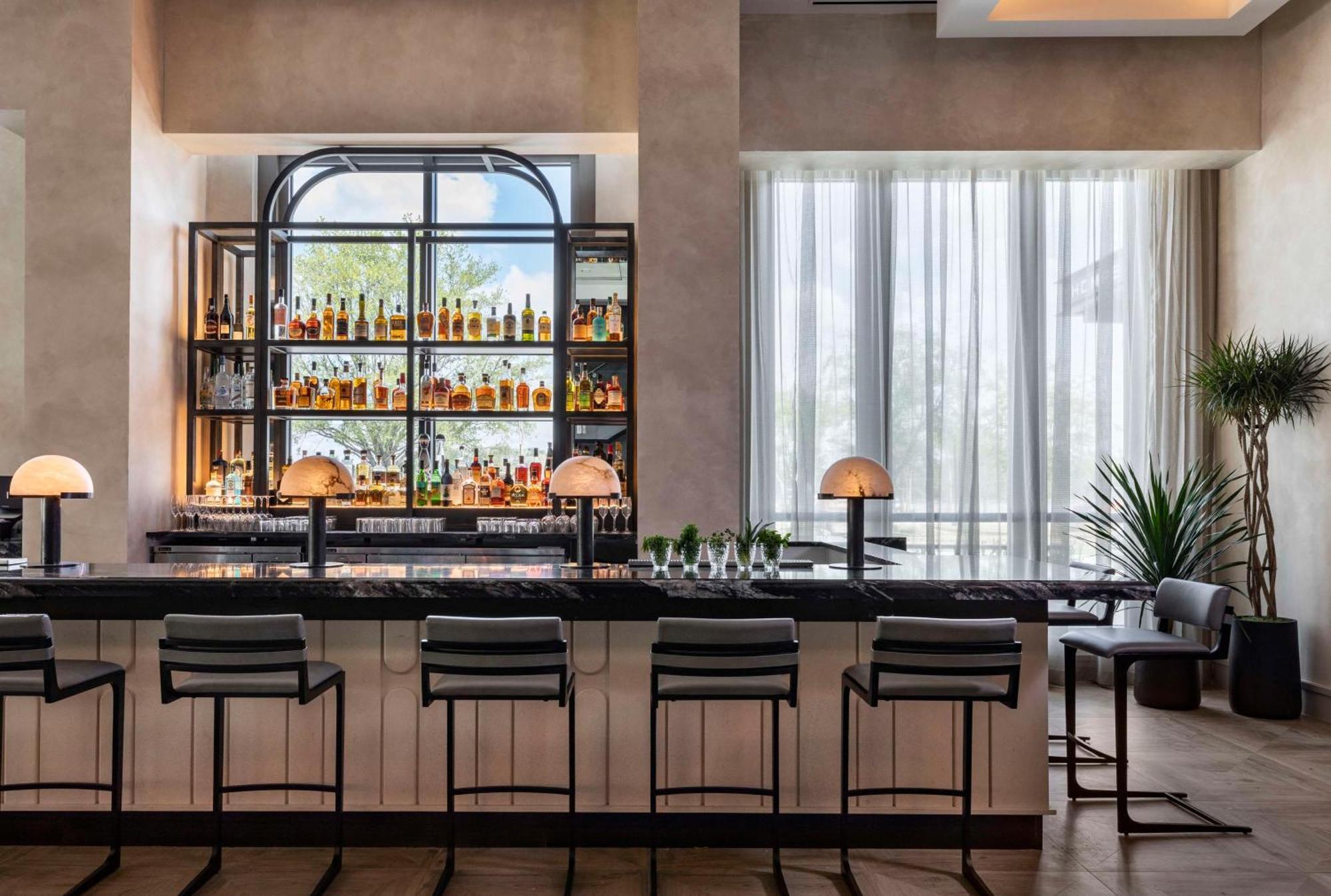 Thompson Savannah, By Hyatt Exterior foto